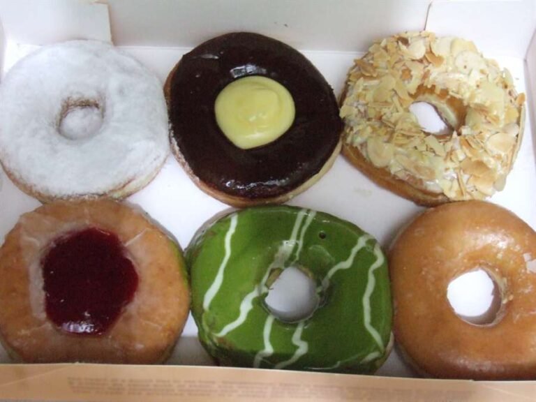 How Much Is a Half Dozen & Dozen Donuts at Dunkin’? (2026)